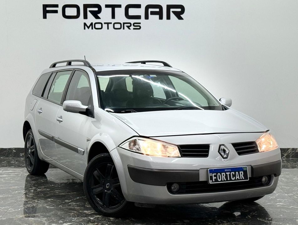 Renault 2.0 DYNAMIQUE GRAND TOUR 16V GASOLINA 4P AUTOMÁTICO