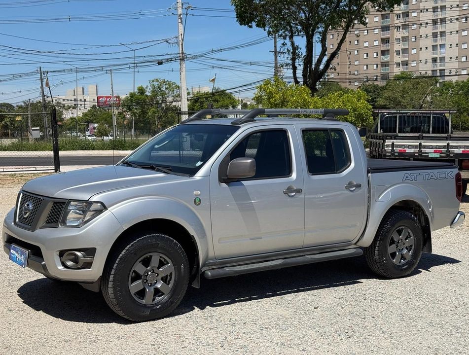 Nissan Frontier SV AT.CD 4x4 2.5 TB Diesel Mec.