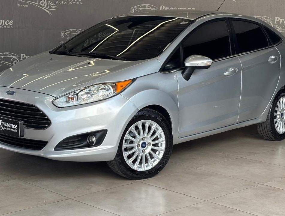 Ford Fiesta Sedan TITANIUM 1.6 16V Flex Mec
