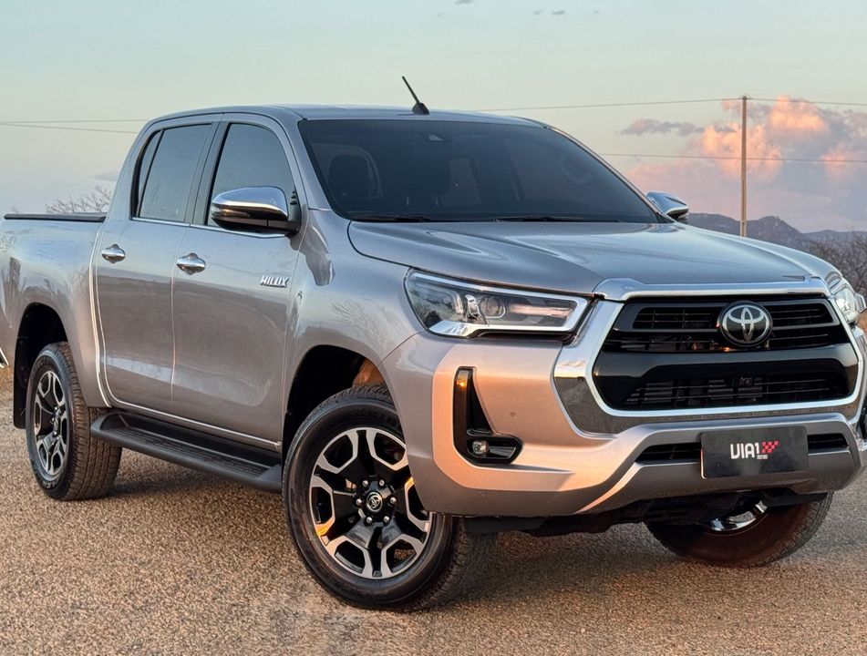 Toyota Hilux CD SRX 4x4 2.8 TDI 16V Diesel Aut.