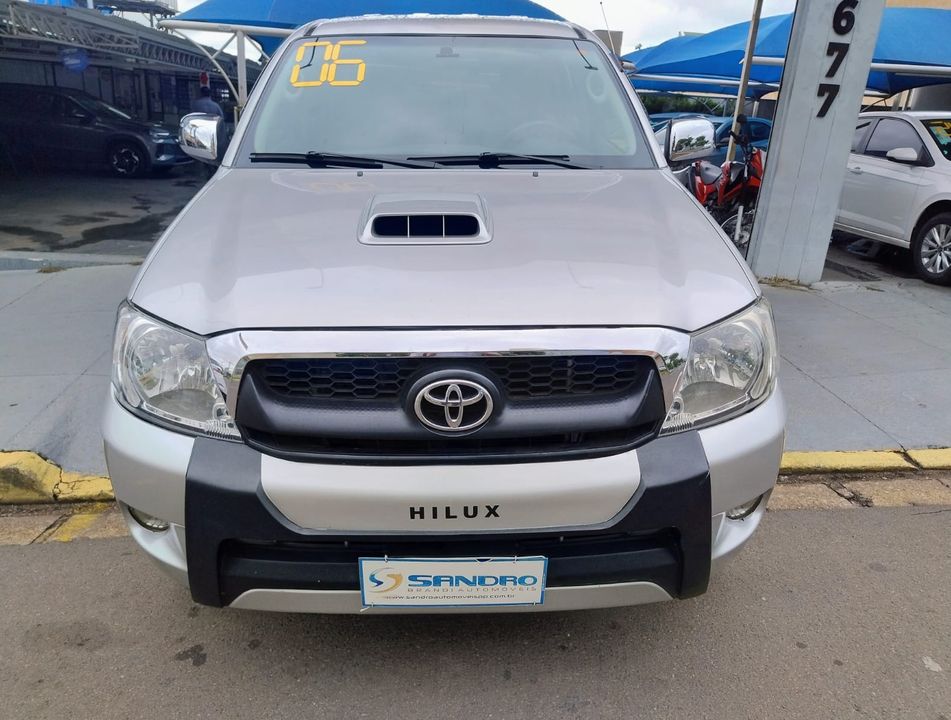 Toyota Hilux CD SRV D4-D 4x4 3.0  TDI Dies