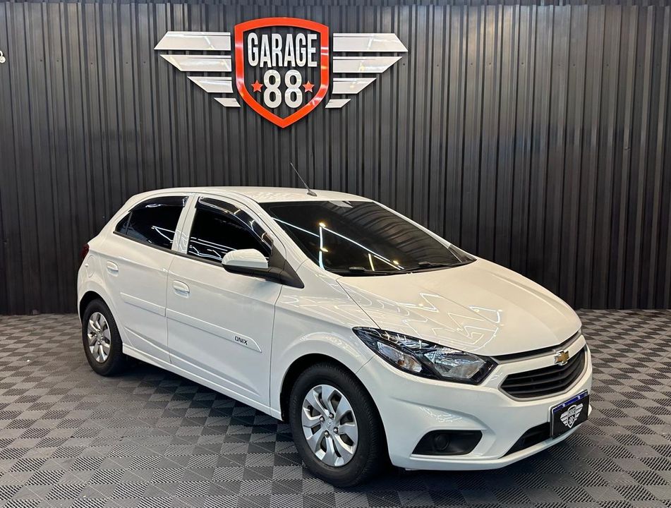Chevrolet ONIX HATCH LT 1.0 8V FlexPower 5p Mec.