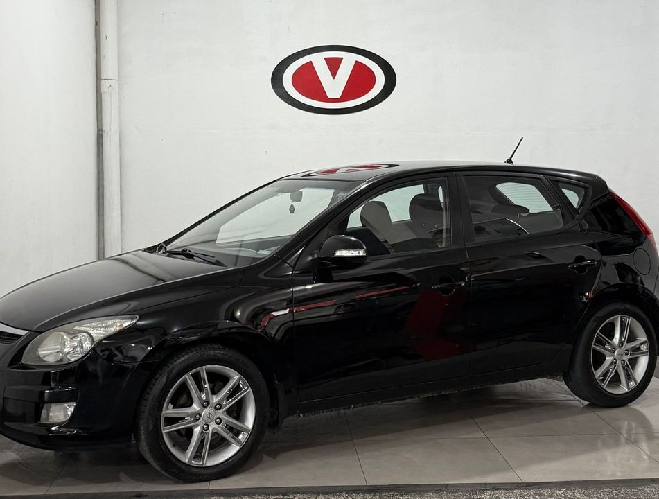 Hyundai i30 2.0 16V 145cv 5p Aut.