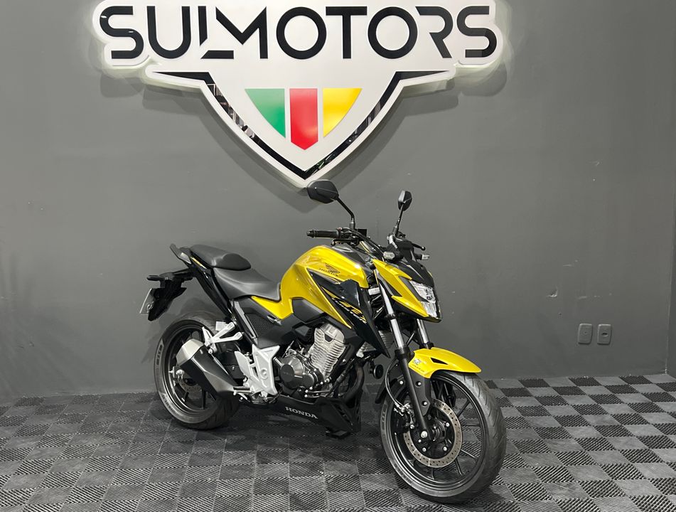 HONDA CB 300F Twister Flex