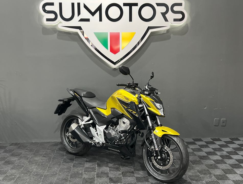 HONDA CB 300F Twister Flex