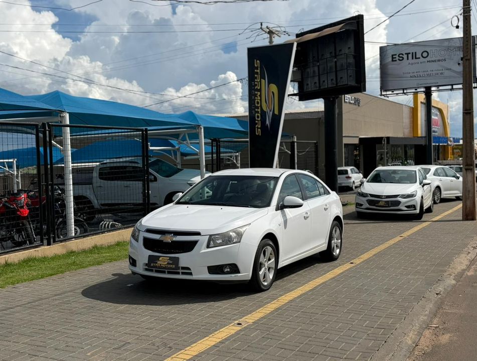 Chevrolet CRUZE LT 1.8 16V FlexPower 4p Aut.