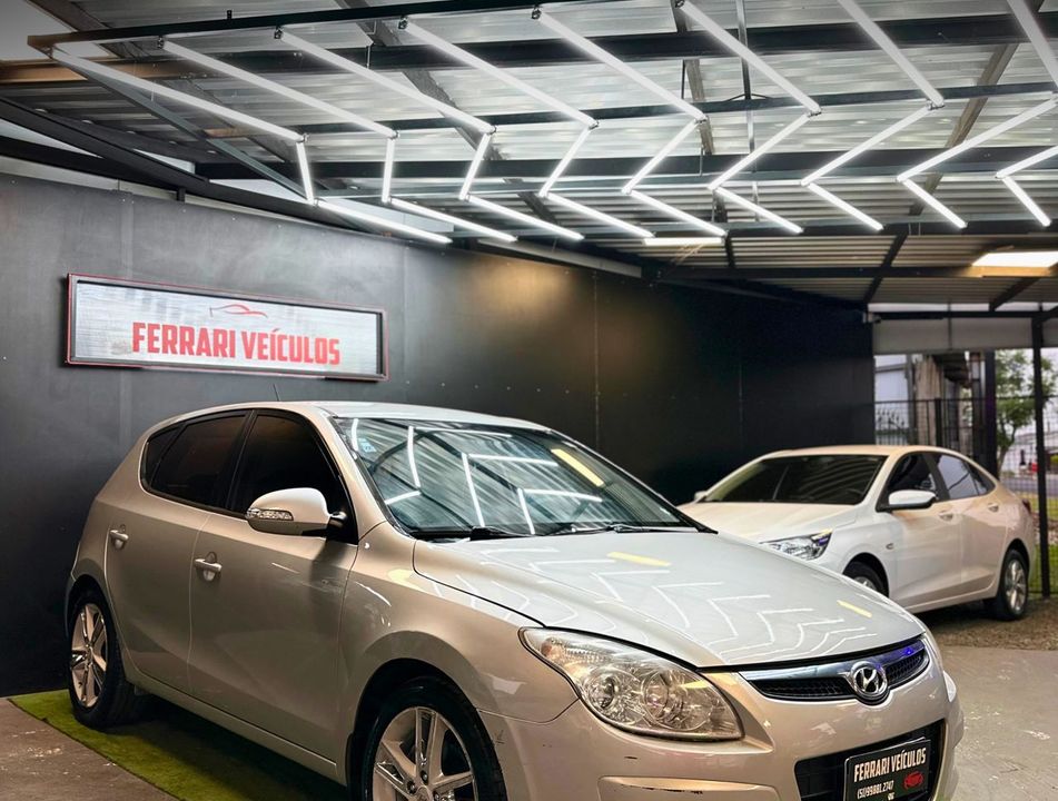 Hyundai i30 2.0 16V 145cv 5p Mec.