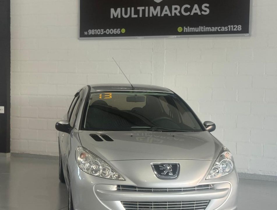 Peugeot 207 XR 1.4 Flex 8V 5p