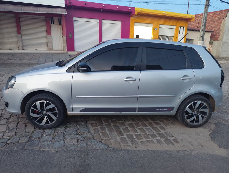 VolksWagen Polo SPORTLINE 1.6 Mi Total Flex 8V 5p