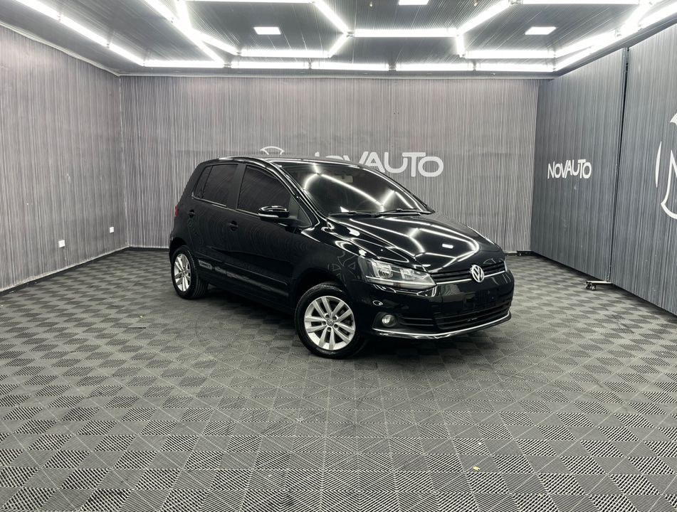 VolksWagen Fox Connect 1.6 Flex 8V 5p