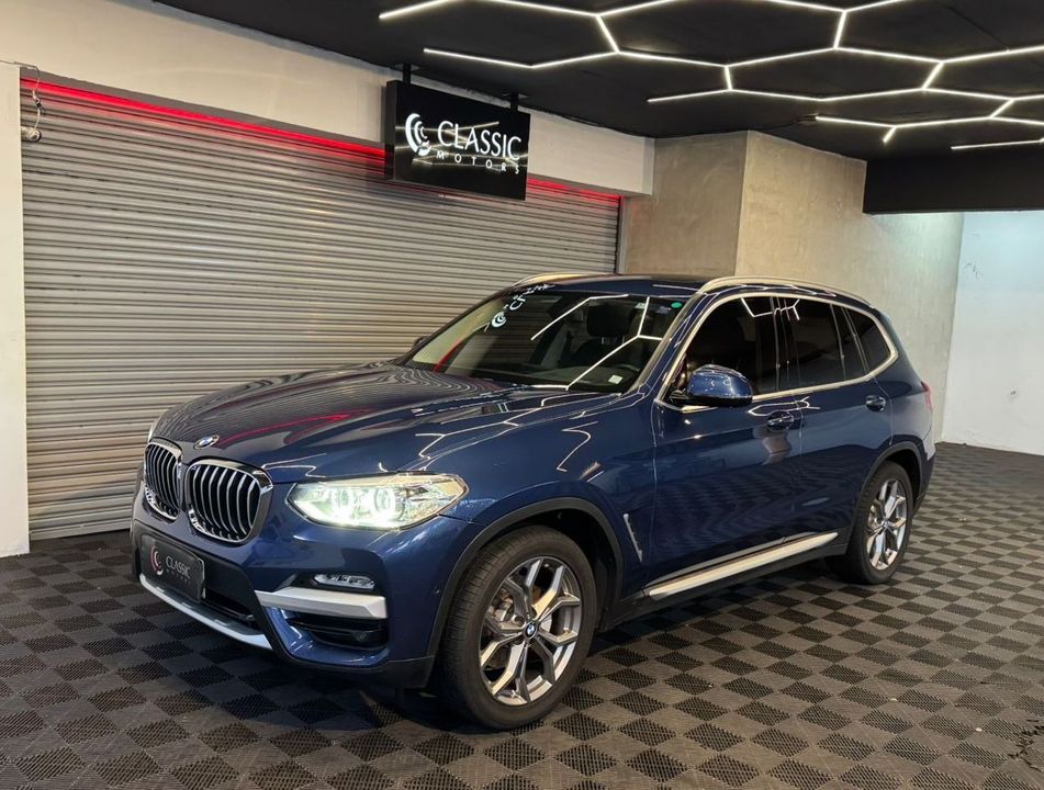 BMW 2.0 Gasolina X-Line XDrive 20i