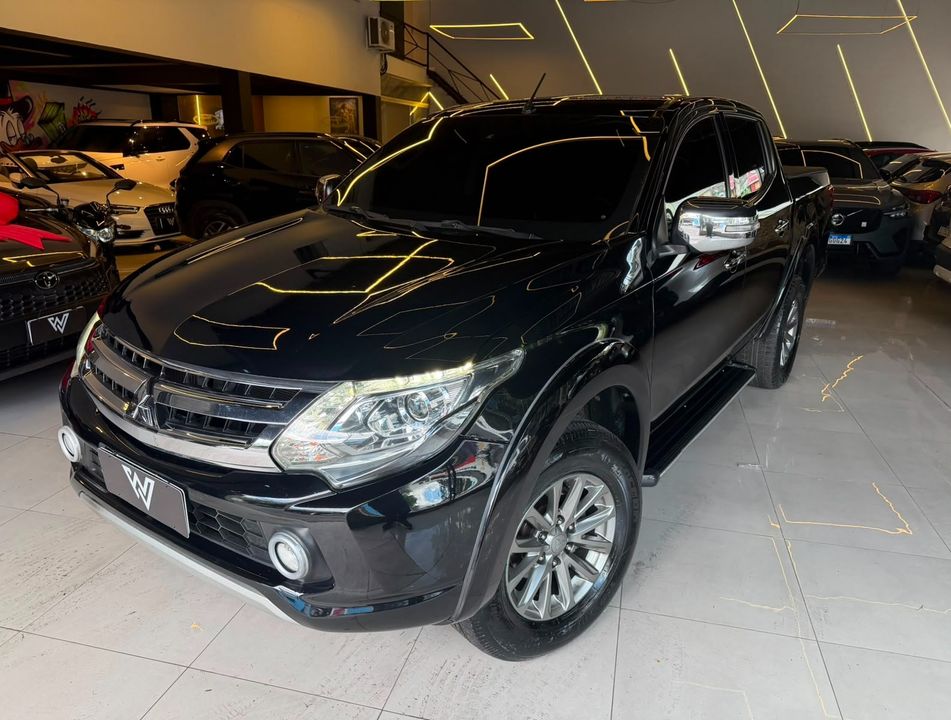 Mitsubishi L200 Triton Sport HPE-S 2.4 CD Dies. Aut