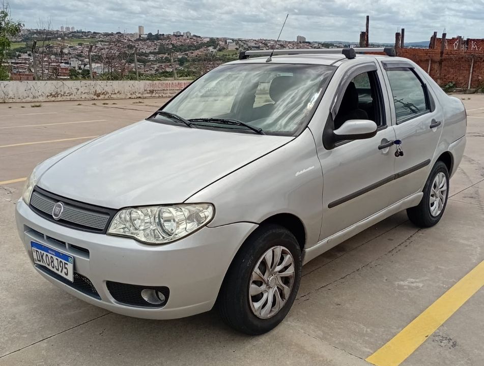 Fiat Siena Celebration 1.0 Fire Flex 8V 4p