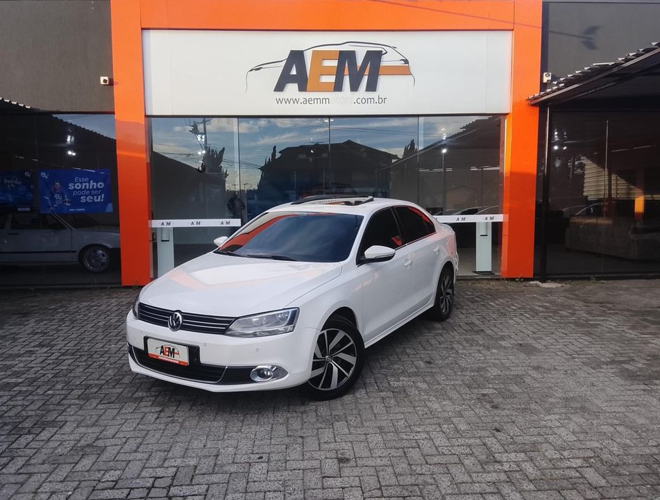 VolksWagen JETTA Highline 2.0 TSI 16V 4p Tiptronic