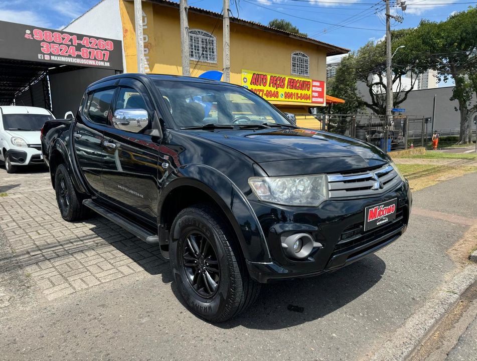 Mitsubishi L200 Triton HPE 3.2 CD TB Int.Diesel Aut
