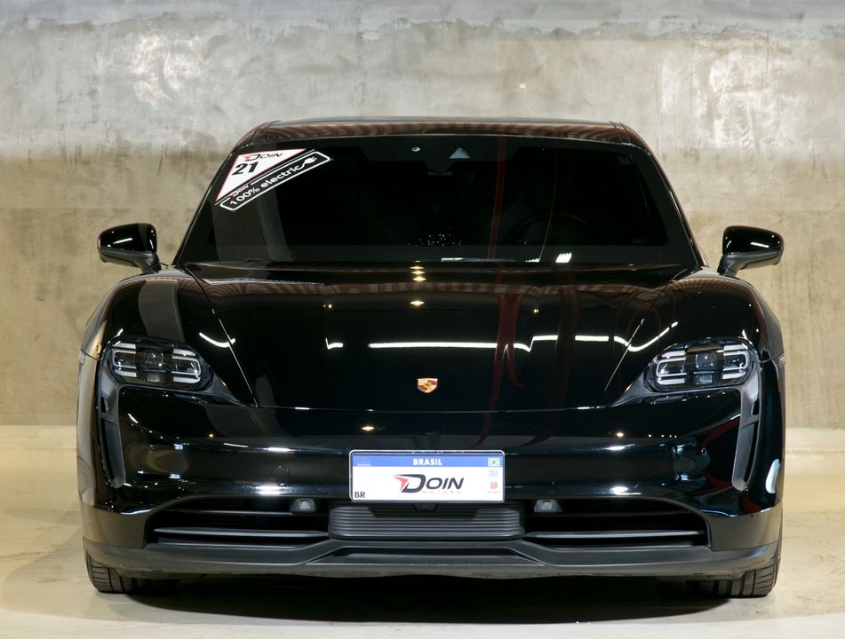Porsche Taycan 4S (Elétrico)