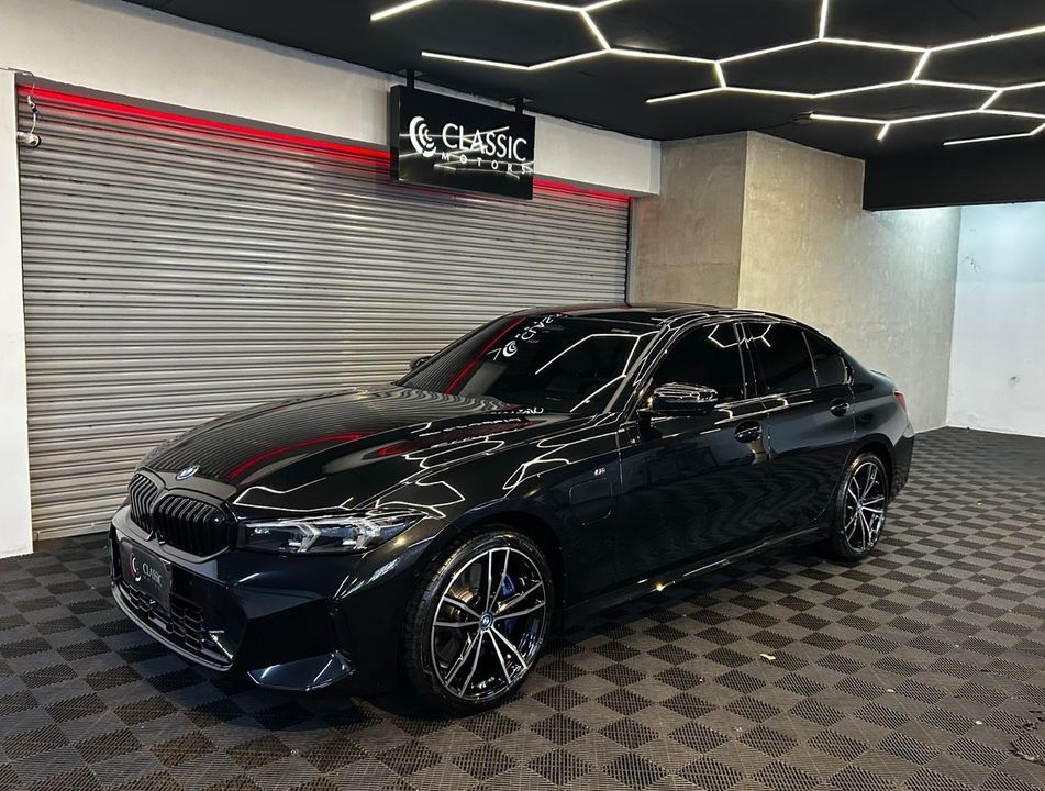 BMW 330e M Sport 2.0 Turbo Aut. (Híbrido)