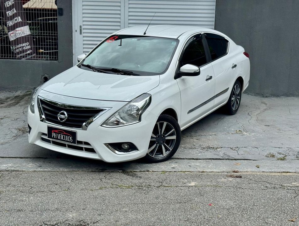 Nissan VERSA SL 1.6 16V FlexStart 4p Aut.