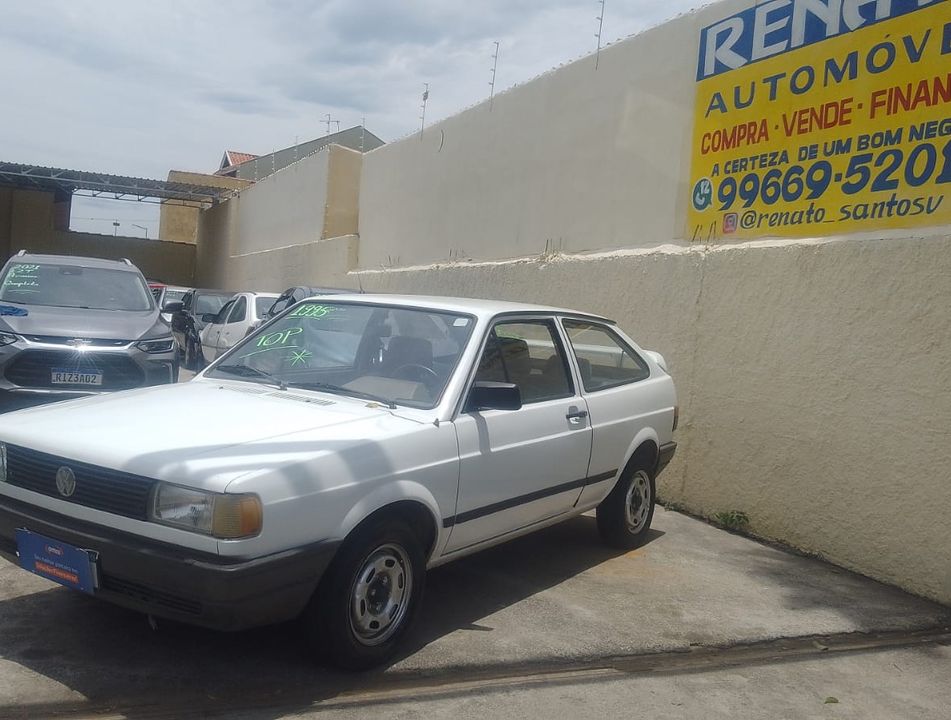 VolksWagen Gol 1000 (modelo antigo)