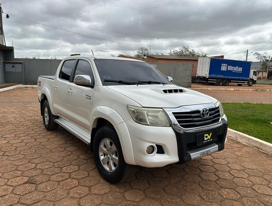 Toyota Hilux CD SRV D4-D 4x4 3.0 TDI Diesel Aut