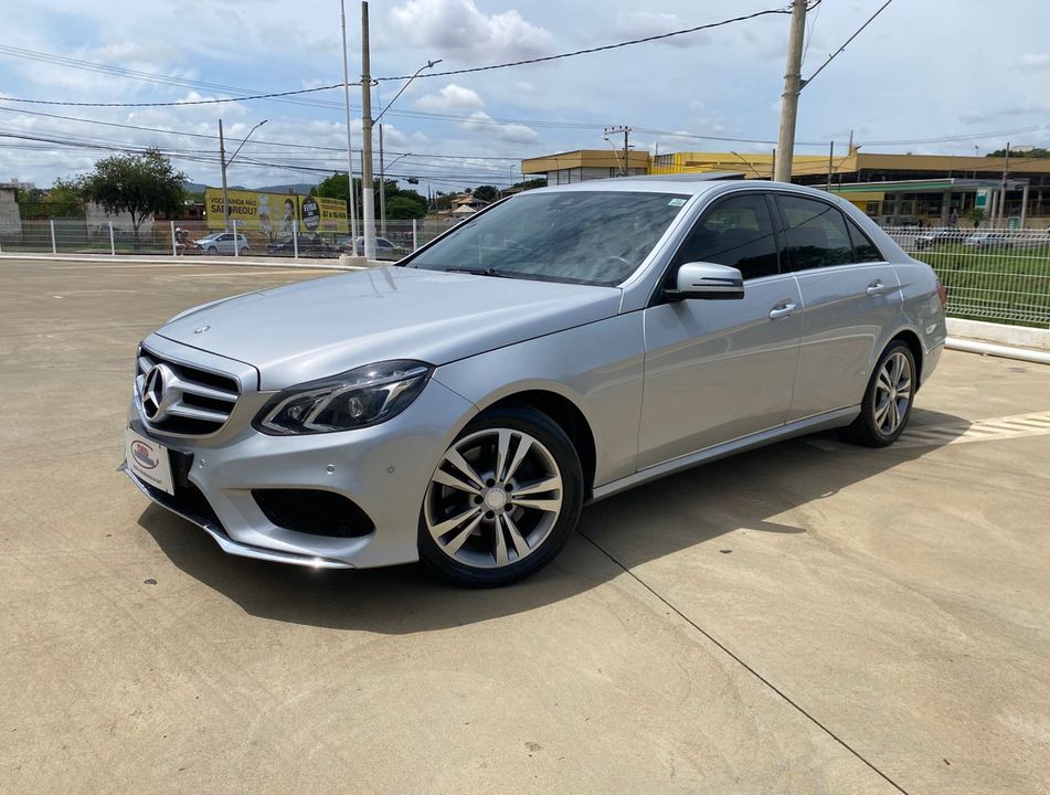 Mercedes E-250 CGI Avantgarde 2.0 TB 211cv Aut.