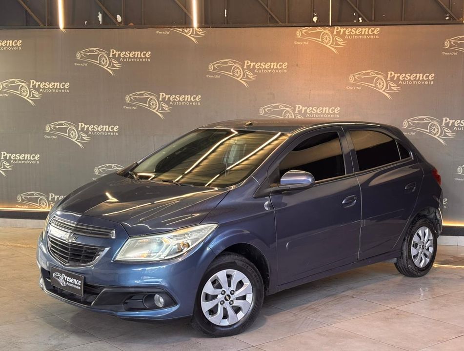 Chevrolet ONIX HATCH LT 1.0 8V FlexPower 5p Mec.