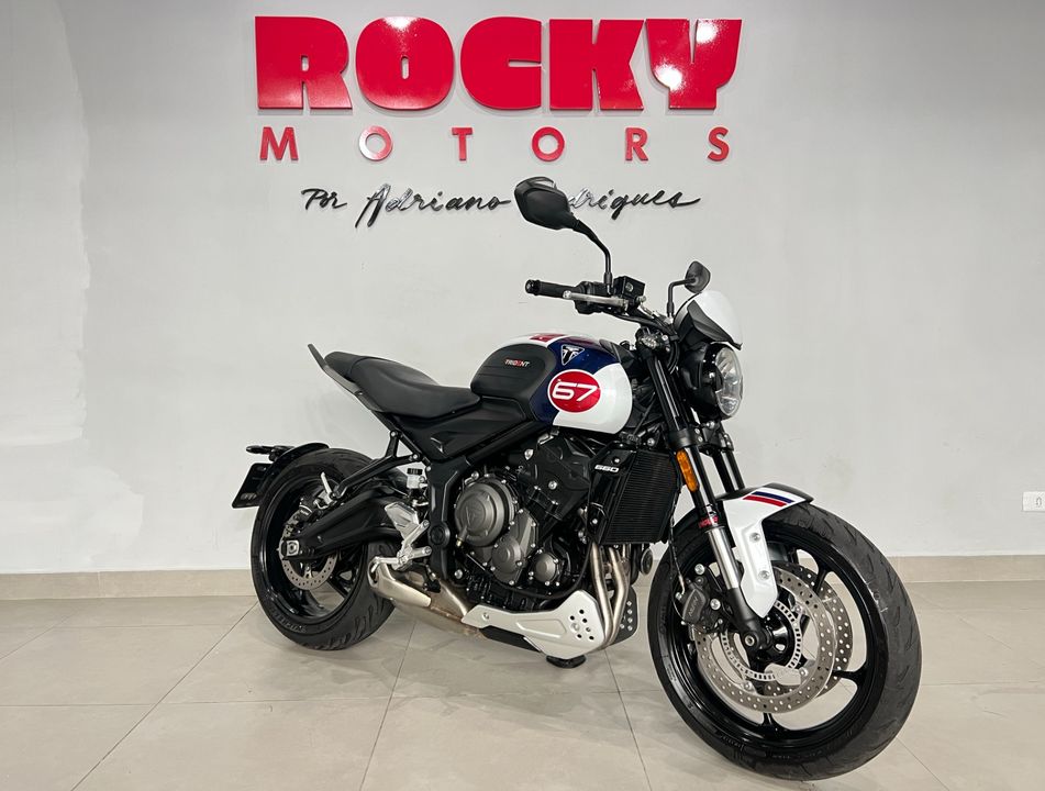 TRIUMPH TRIDENT 660 TRIPLE TRIBUTE