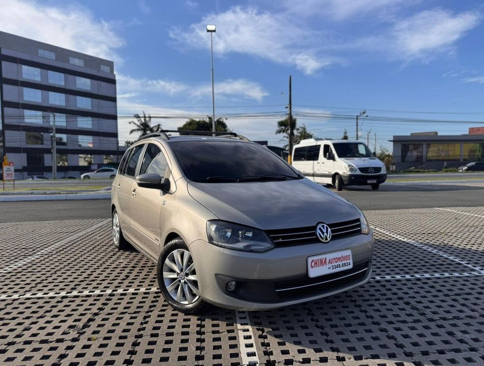 VolksWagen SPACEFOX 1.6/ 1.6 Trend Total Flex 8V 5p