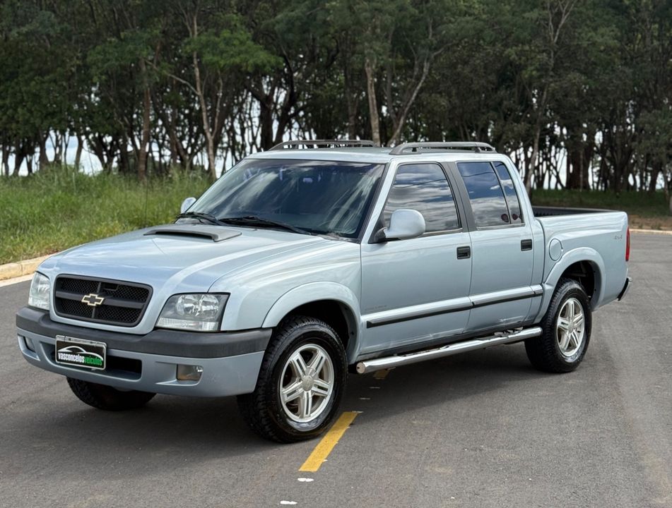 Chevrolet S10 Pick-Up Exec. 2.8 4x4 CD TB Int.Dies
