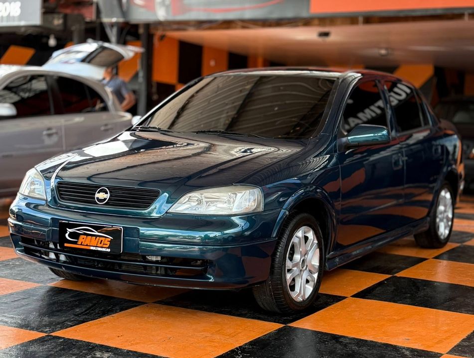 Chevrolet Astra Sedan GL 1.8 MPFI 4p