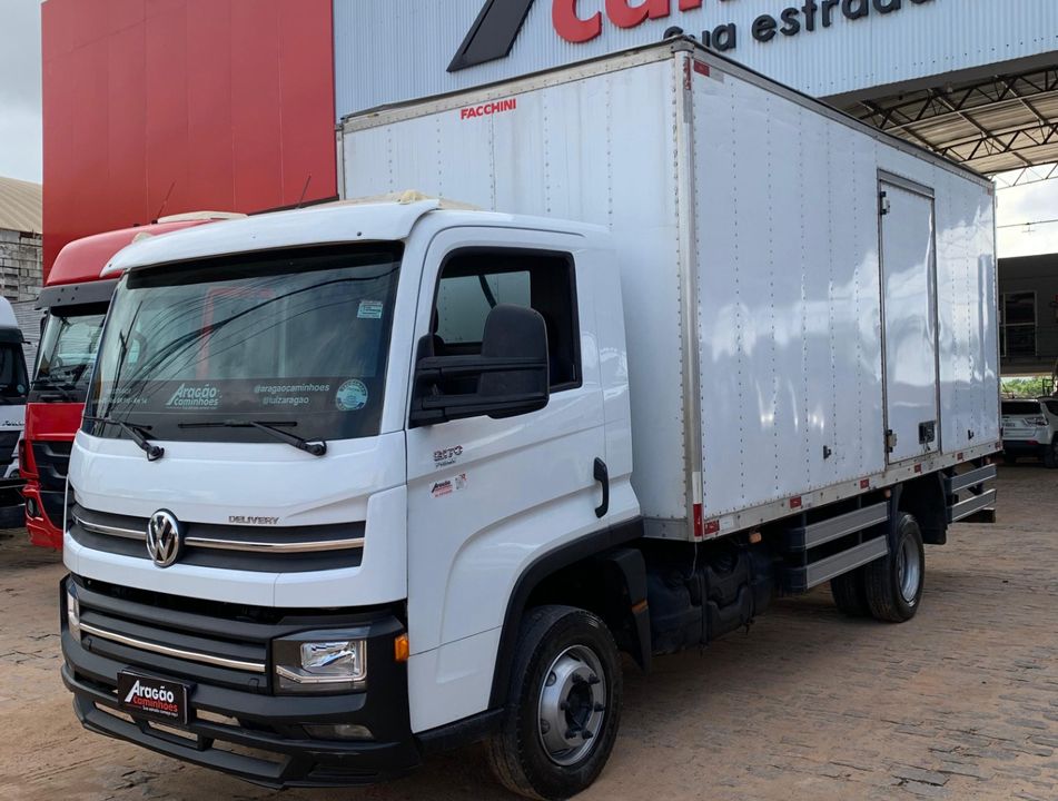 VOLKSWAGEN 9-170 Delivery 2p (diesel)(E5)