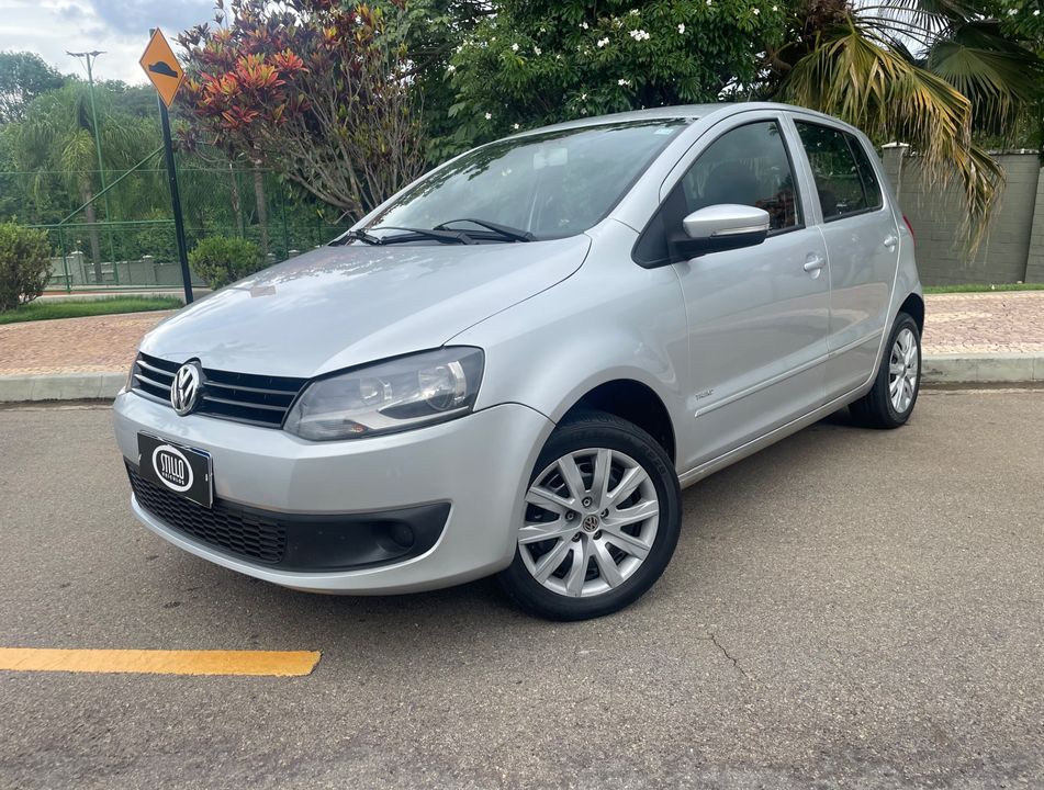 VolksWagen Fox 1.6 Mi Total Flex 8V 5p
