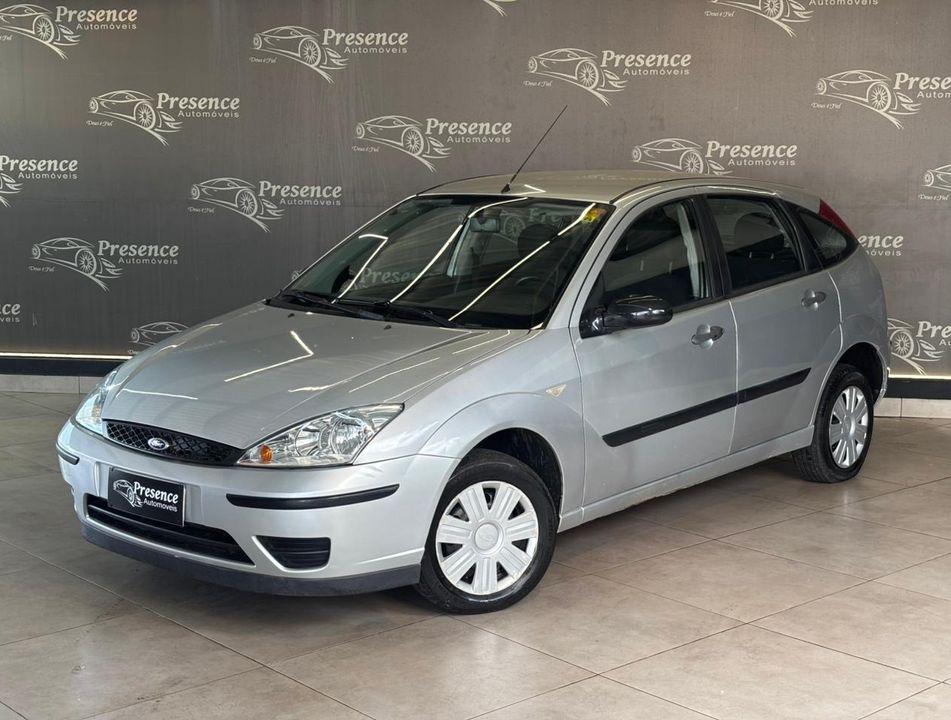 Ford Focus 1.6 S/SE/SE Plus Flex 8V/16V  5p