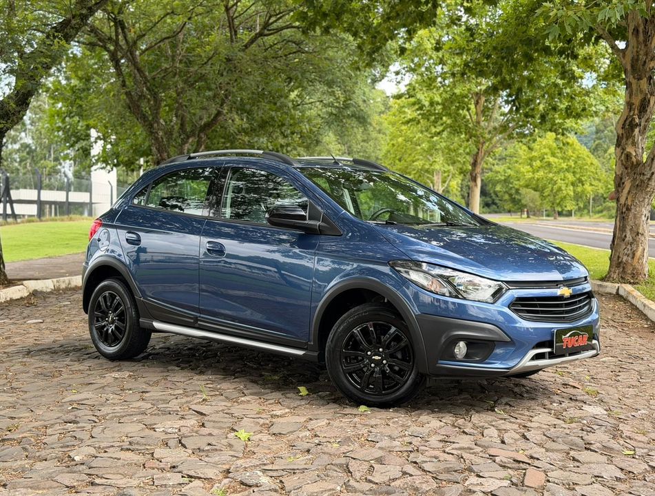 Chevrolet ONIX HATCH ACTIV 1.4 8V Flex 5p Mec.