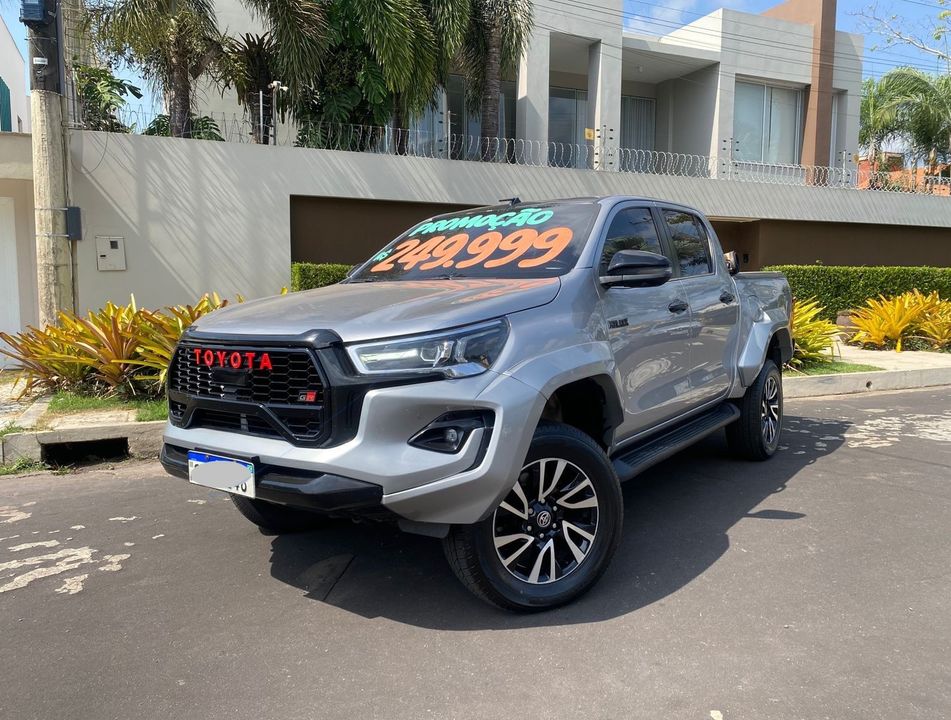 Toyota Hilux CD SRX 4x4 2.8 TDI 16V Diesel Aut.