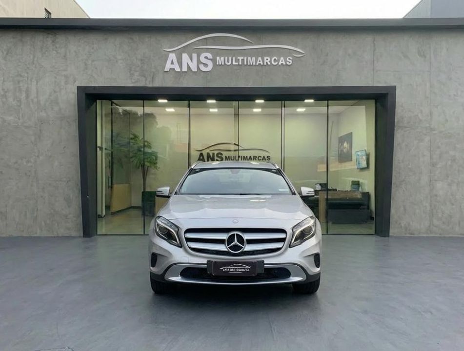 Mercedes GLA 200 Advance 1.6/1.6 TB 16V Flex Aut.