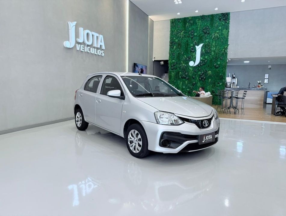 Toyota ETIOS X 1.3 Flex 16V 5p Mec.