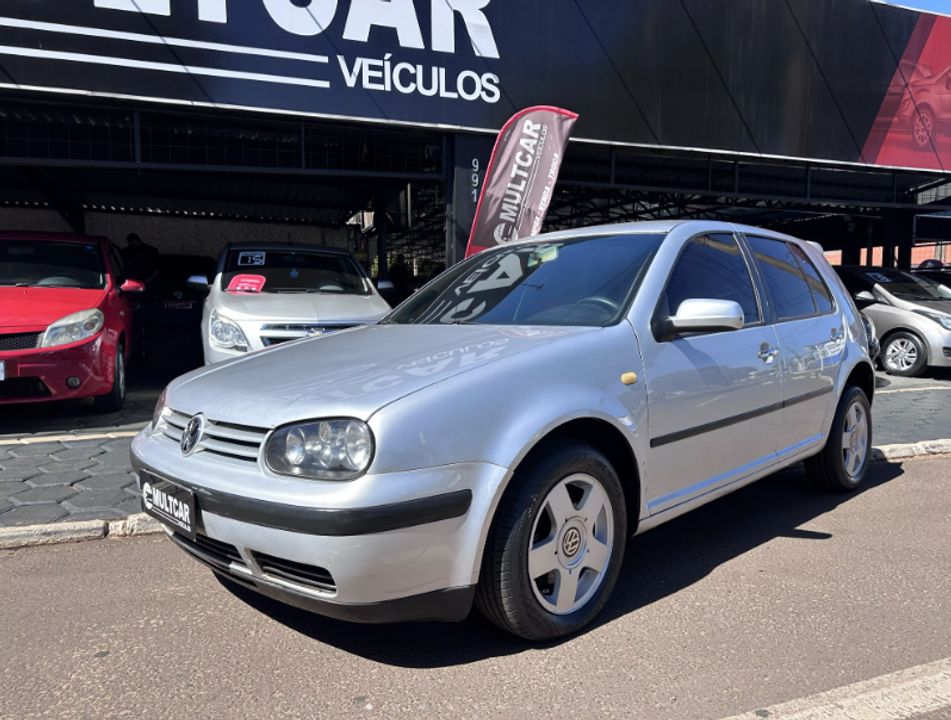 VolksWagen Golf 2.0/ 2.0 Mi Flex Aut/Tiptronic.