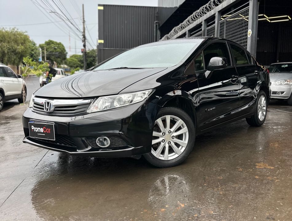 Honda Civic Sedan LXS 1.8/1.8 Flex 16V Mec. 4p