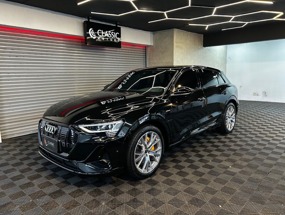 Audi E-TRON Performace Aut. (Elétrico)