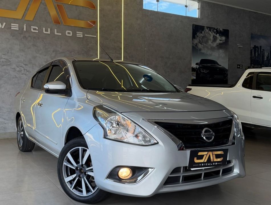 Nissan VERSA UNIQUE 1.6 16V FlexStart 4p Aut.