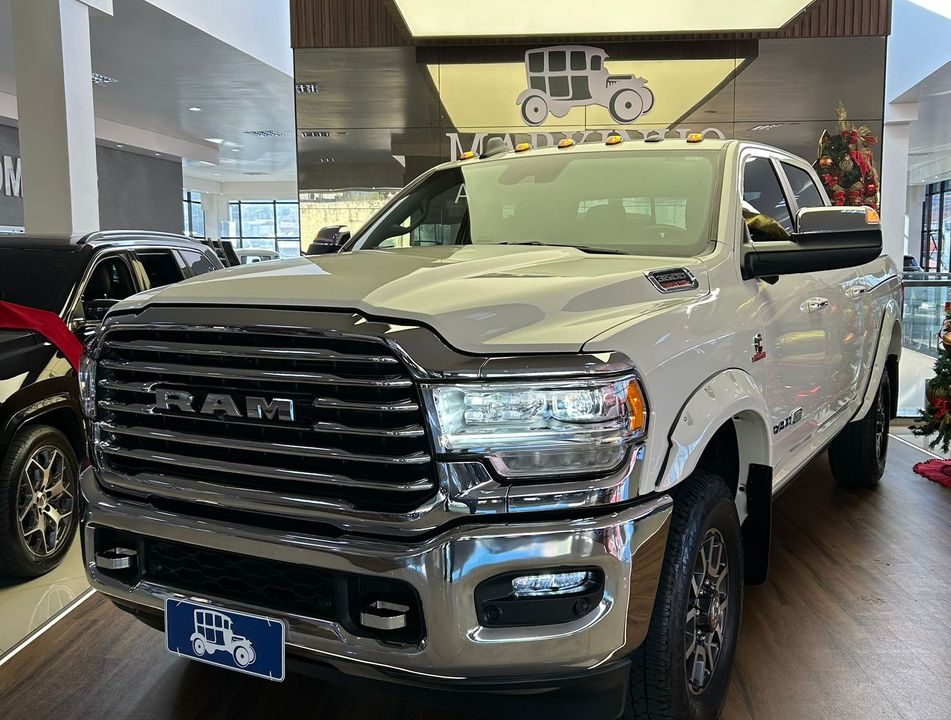 RAM 3500 LIMITED LONGHORN 6.7 TB CD Diesel