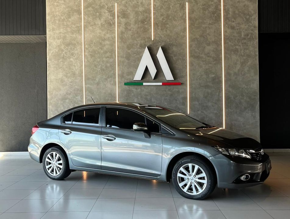 Honda Civic Sedan LXR 2.0 Flexone 16V Aut. 4p