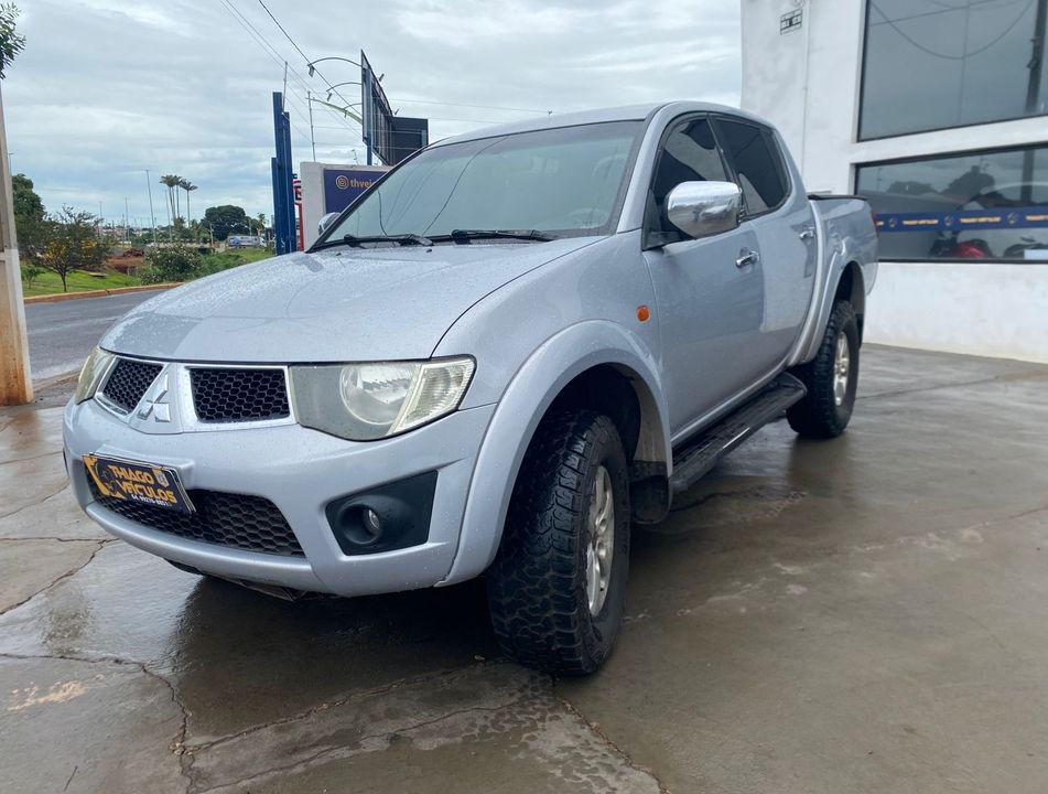 Mitsubishi L200 Triton HPE 3.2 CD TB Int.Diesel Aut