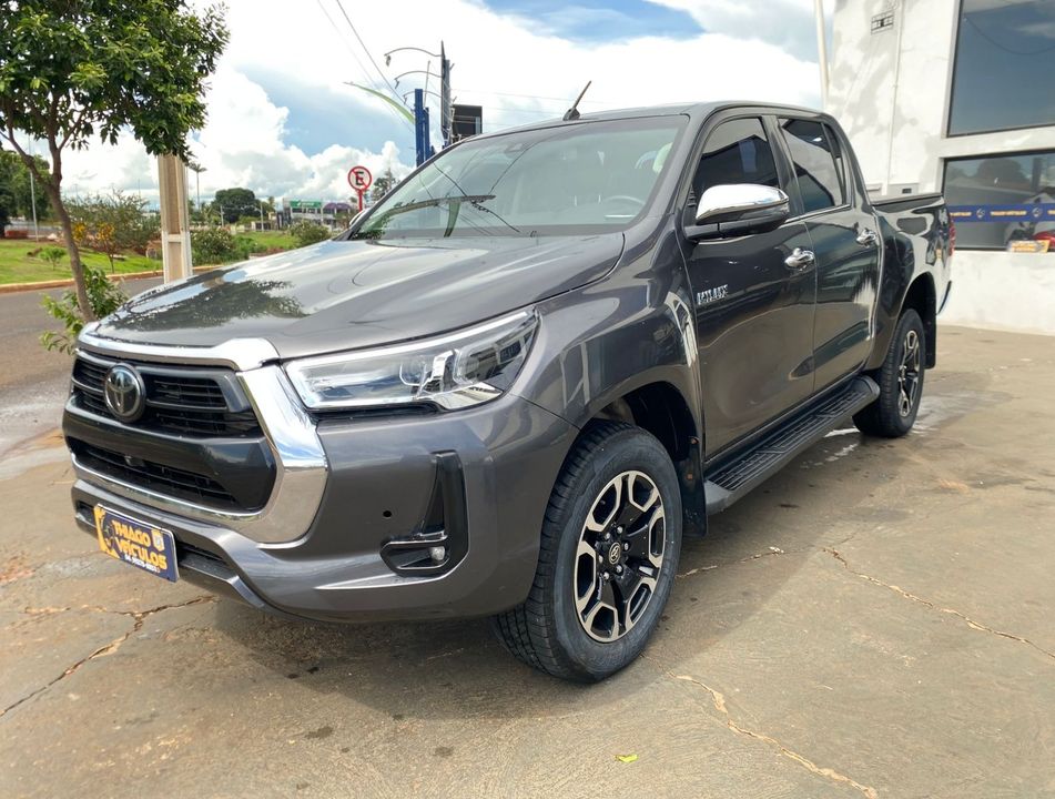 Toyota Hilux CD SRX 4x4 2.8 TDI 16V Diesel Aut.