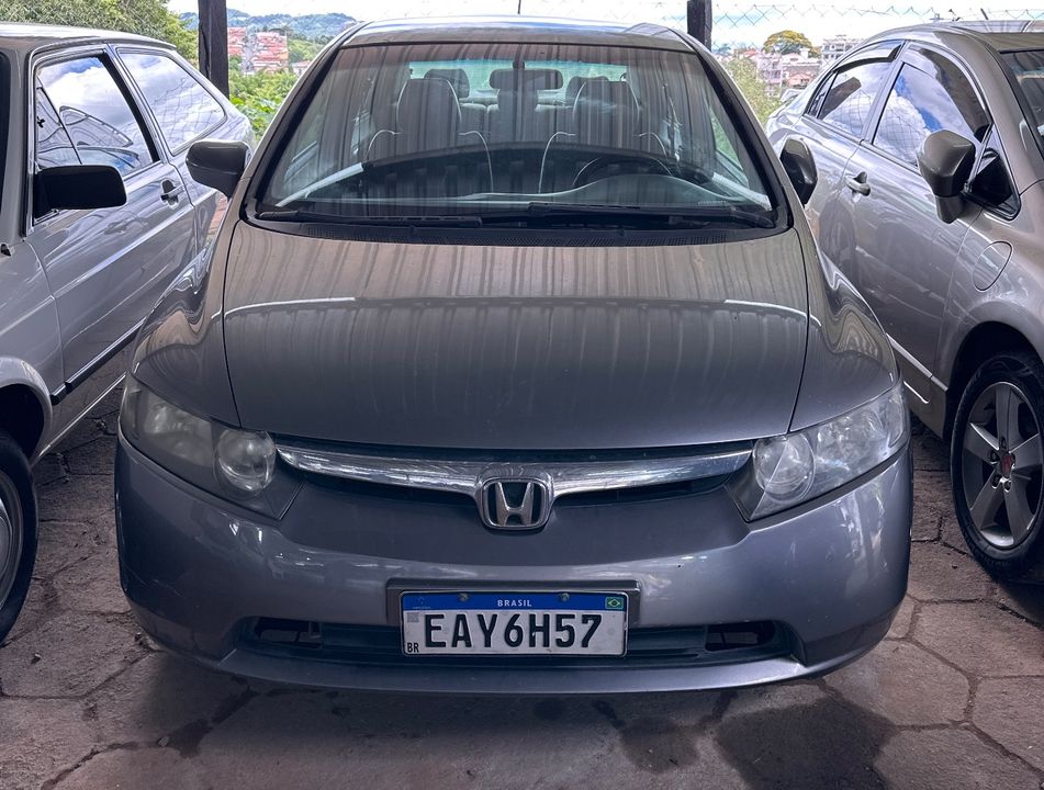 Honda Civic Sedan LXS 1.8/1.8 Flex 16V Mec. 4p