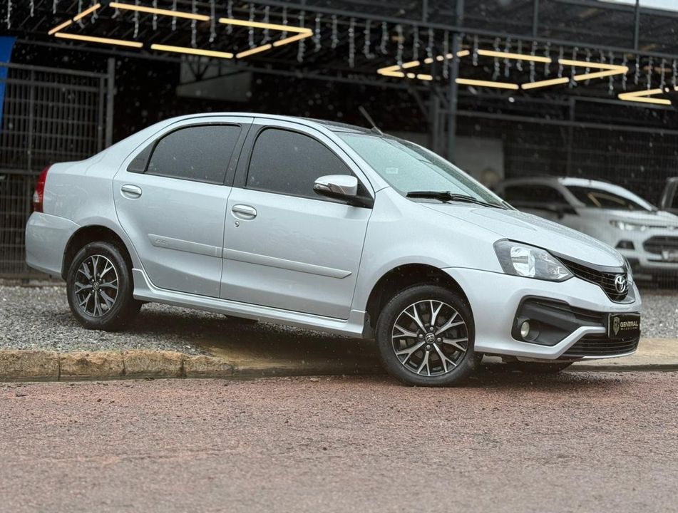 Toyota ETIOS PLATINUM Sed. 1.5 Flex 16V 4p Aut.