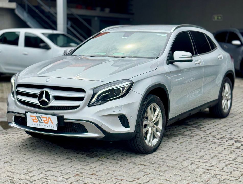Mercedes GLA 200 Advance 1.6/1.6 TB 16V Flex Aut.
