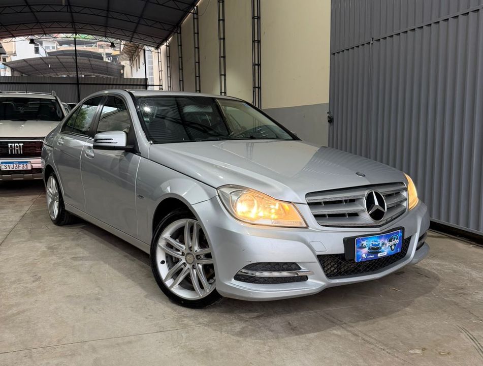 Mercedes C-180 CGI Classic 1.8 16V 156cv Aut.