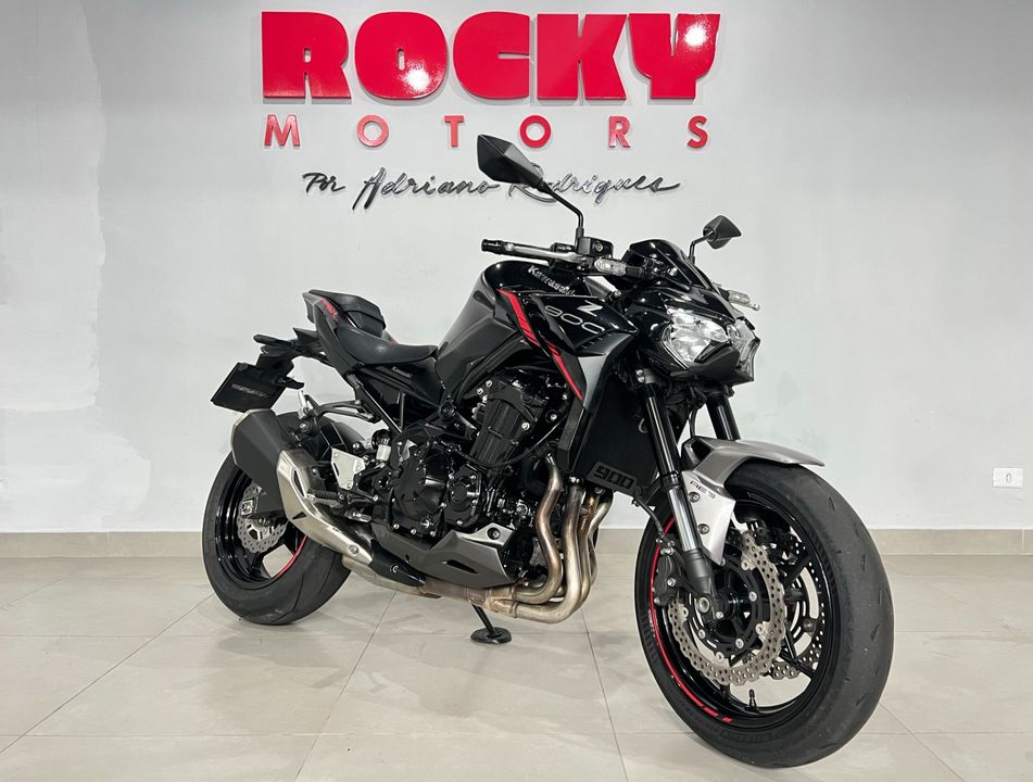 KAWASAKI Z 900